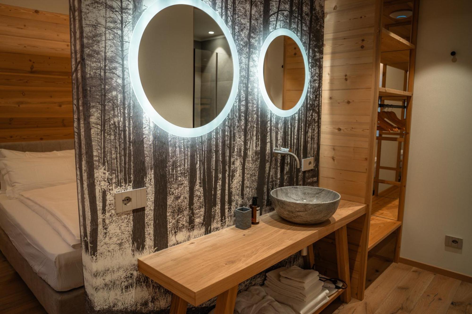 Vivi Suites & Spa - Boutique Guest House Molveno Exterior photo